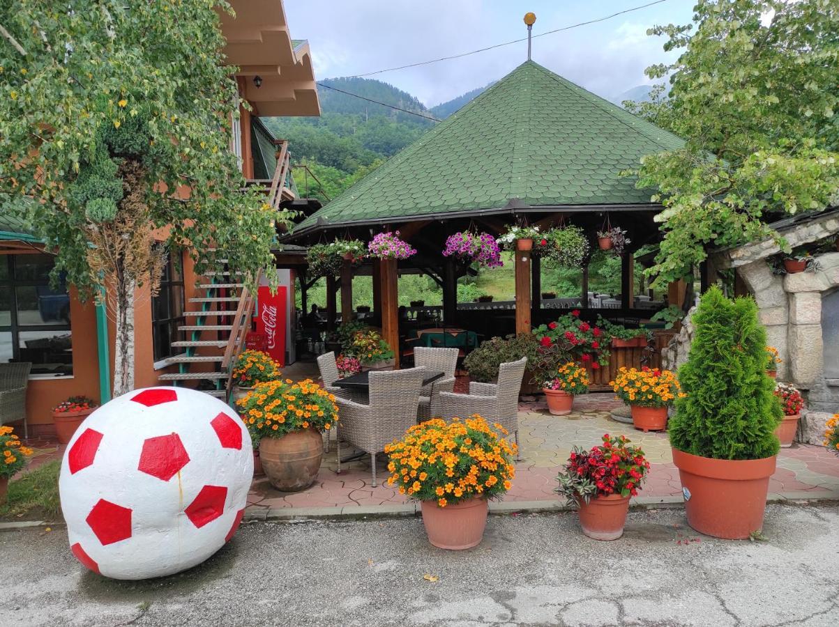 Restoran Filipovic Hotel Nova Varoš Eksteriør billede