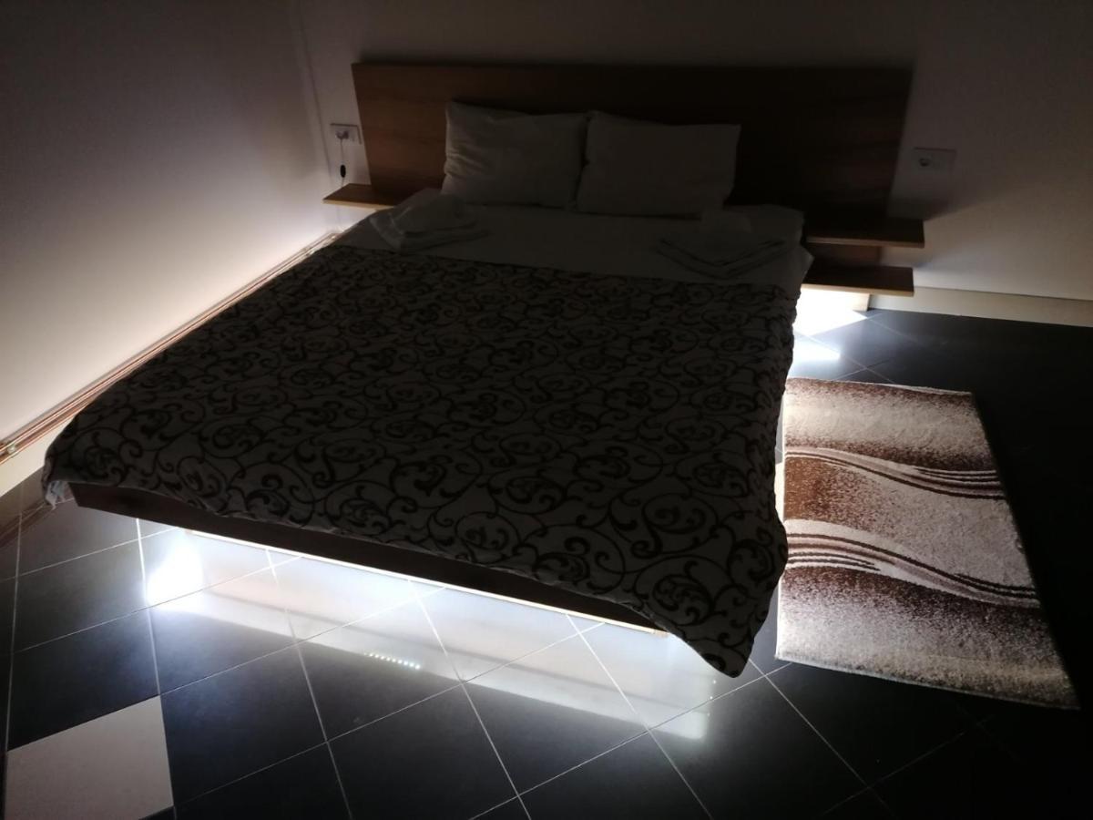 Restoran Filipovic Hotel Nova Varoš Eksteriør billede