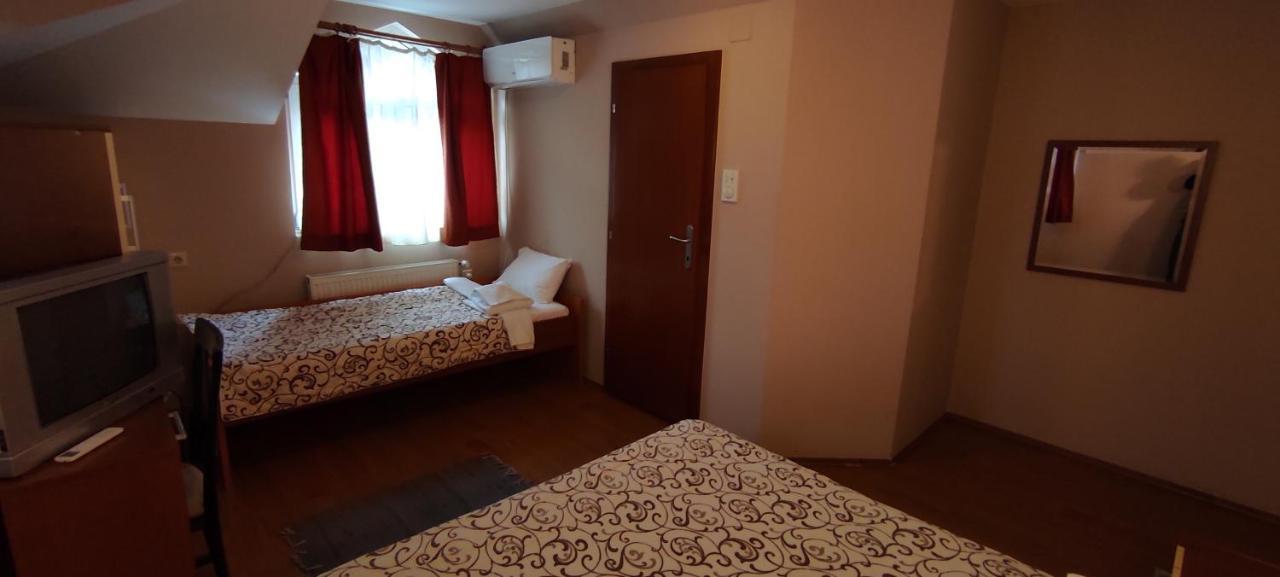 Restoran Filipovic Hotel Nova Varoš Eksteriør billede